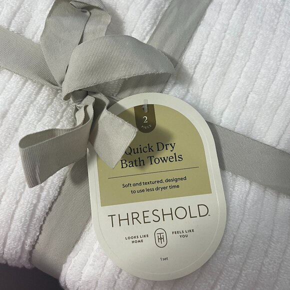 Set of Two Quick Dry Towels - White - Ribbed - Picture 1 of 3